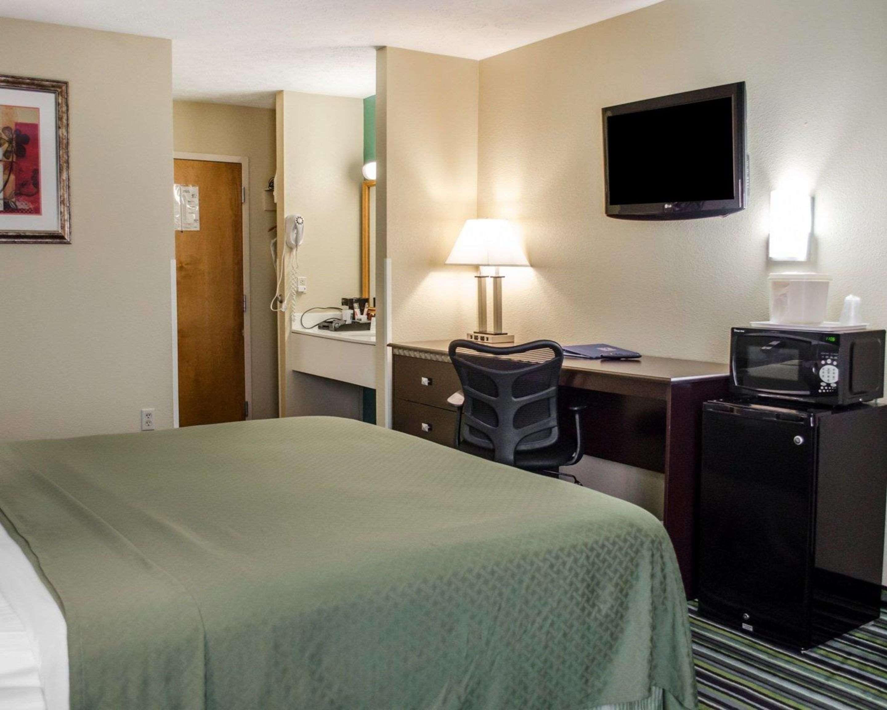 Quality Inn & Suites Medina - Akron West Ngoại thất bức ảnh