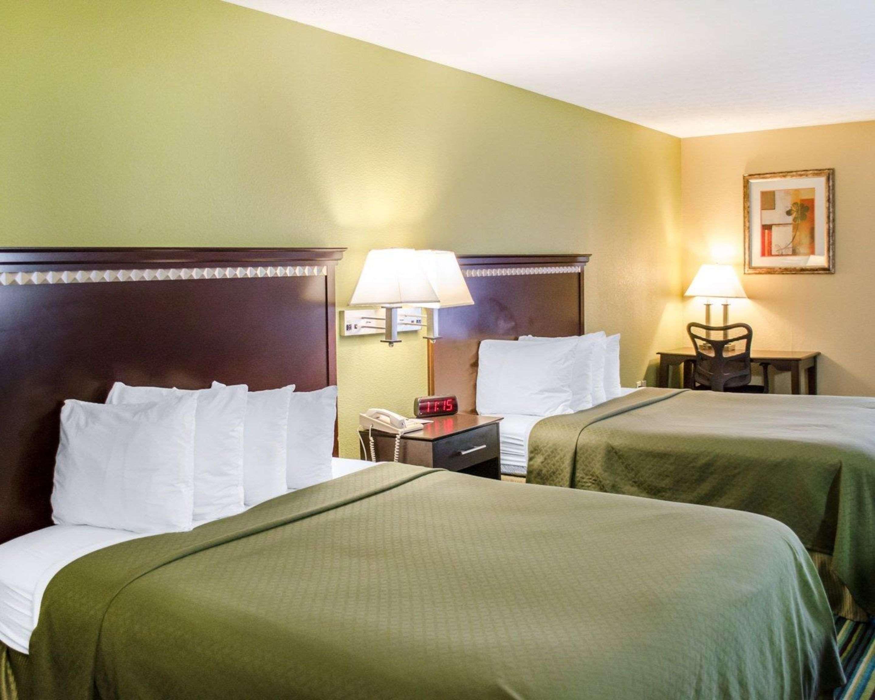 Quality Inn & Suites Medina - Akron West Ngoại thất bức ảnh