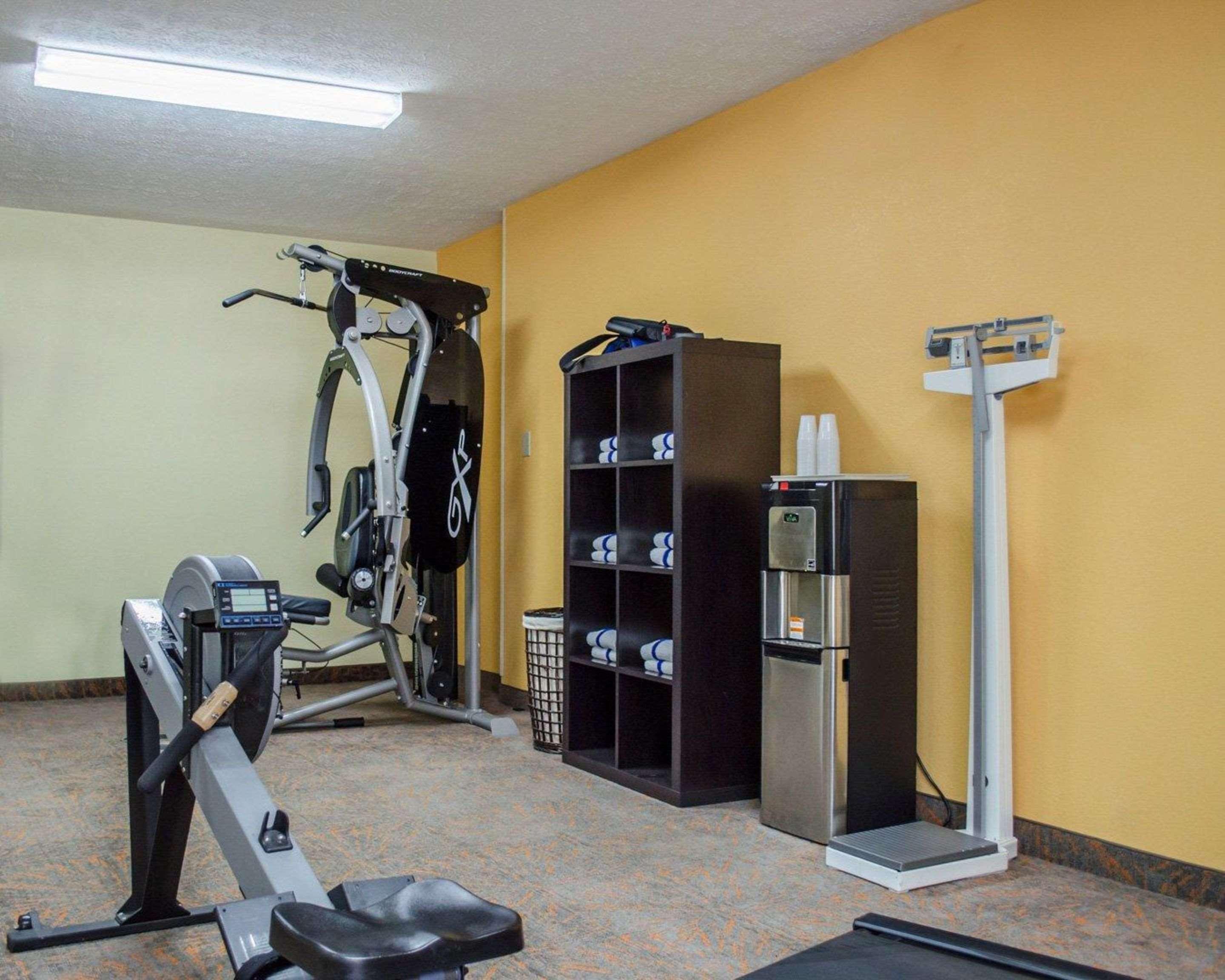 Quality Inn & Suites Medina - Akron West Ngoại thất bức ảnh